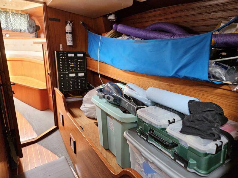 Storage/3rd Cabin