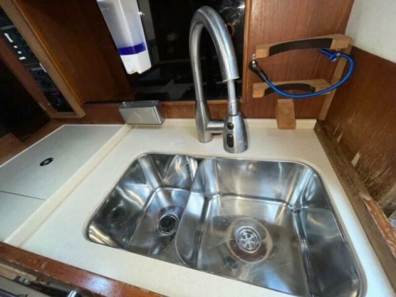 1987 Westerly