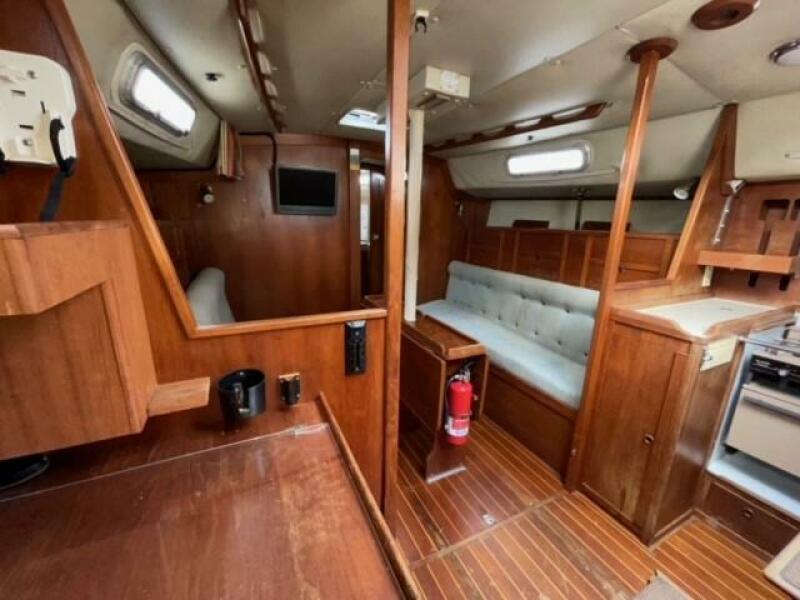 1987 Westerly