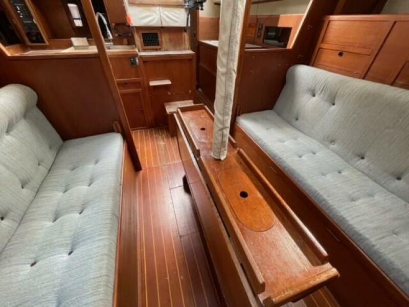 1987 Westerly