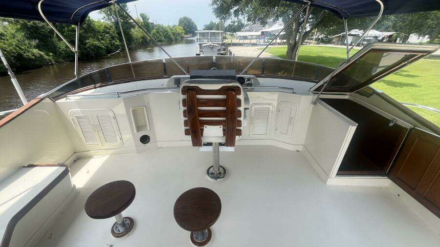 Island Angel 62ft Marine Trader Yacht For Sale