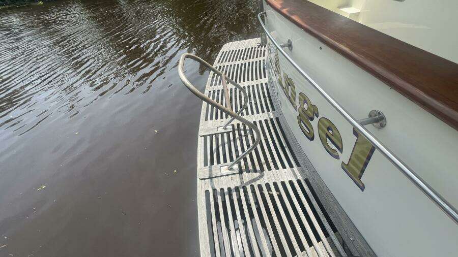 Island Angel 62ft Marine Trader Yacht For Sale