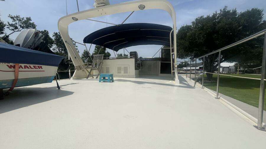 Island Angel 62ft Marine Trader Yacht For Sale
