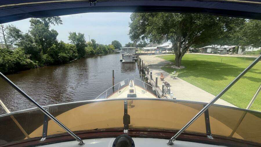 Island Angel 62ft Marine Trader Yacht For Sale