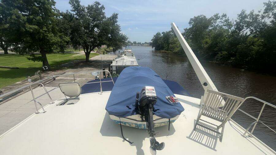 Island Angel 62ft Marine Trader Yacht For Sale