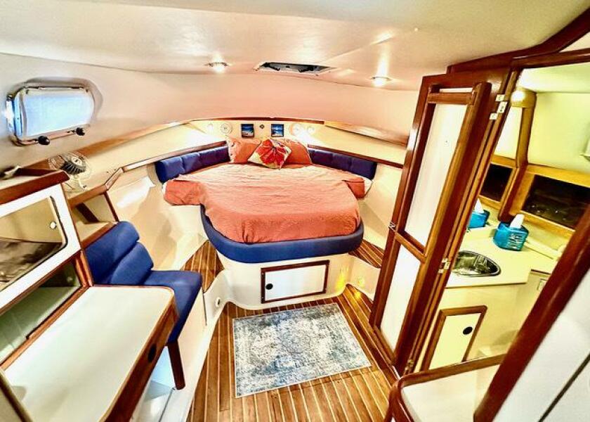 Fwd Stateroom