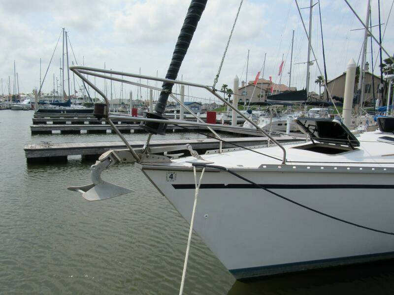 Mei Li 40ft Hunter Yacht For Sale