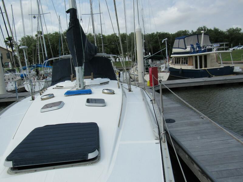1990 Hunter 40
