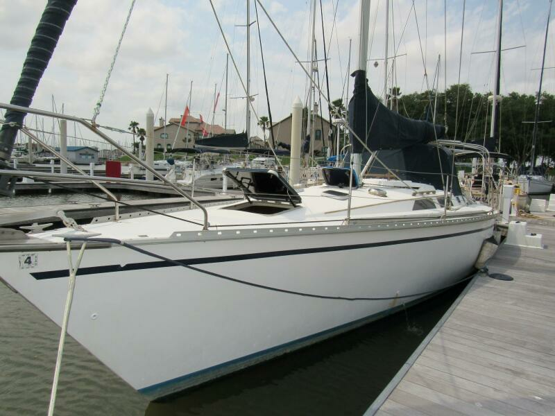 Mei Li 40ft Hunter Yacht For Sale
