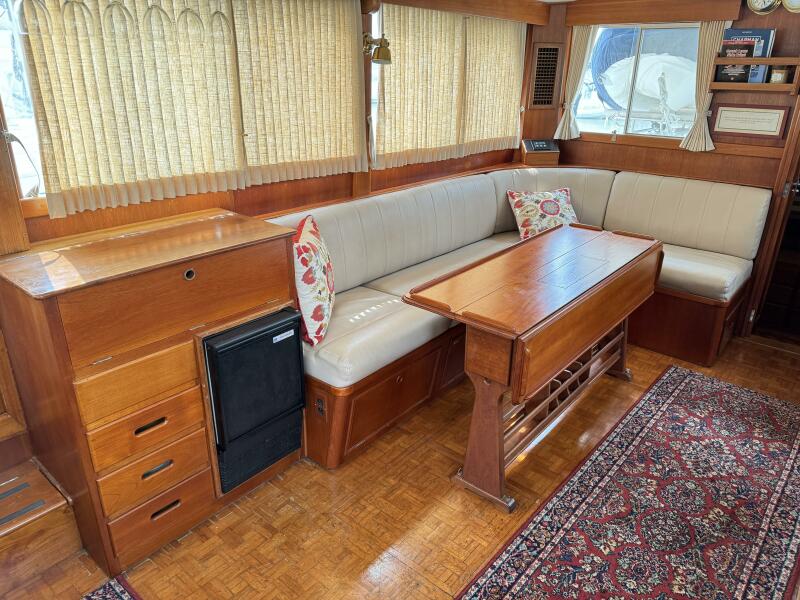 1989 Grand Banks Classic