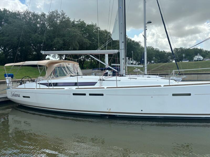2016 Jeanneau Sun Odyssey 439