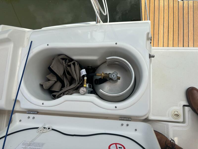 2016 Jeanneau Sun Odyssey 439