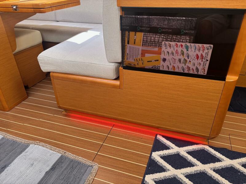 2016 Jeanneau Sun Odyssey 439