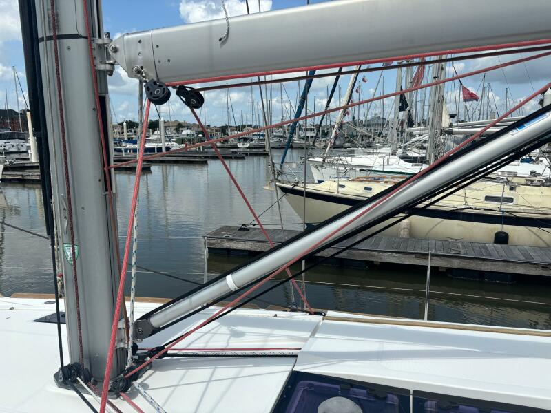 2016 Jeanneau Sun Odyssey 439