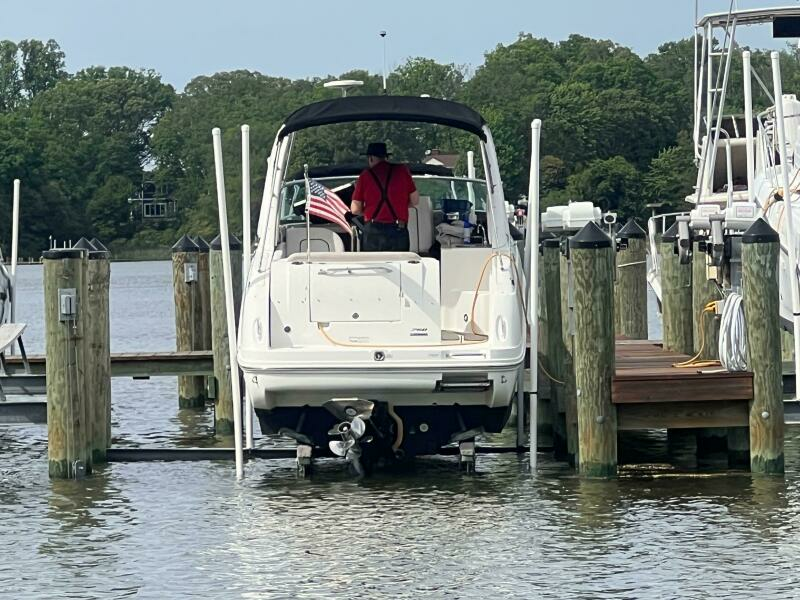 26ft Sea Ray Yacht For Sale