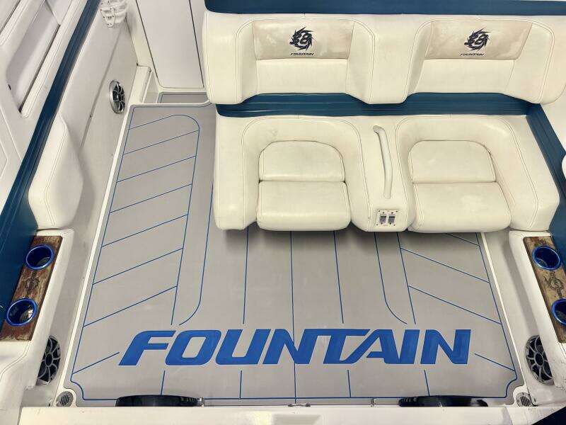 38ft Fountain Yacht For Sale