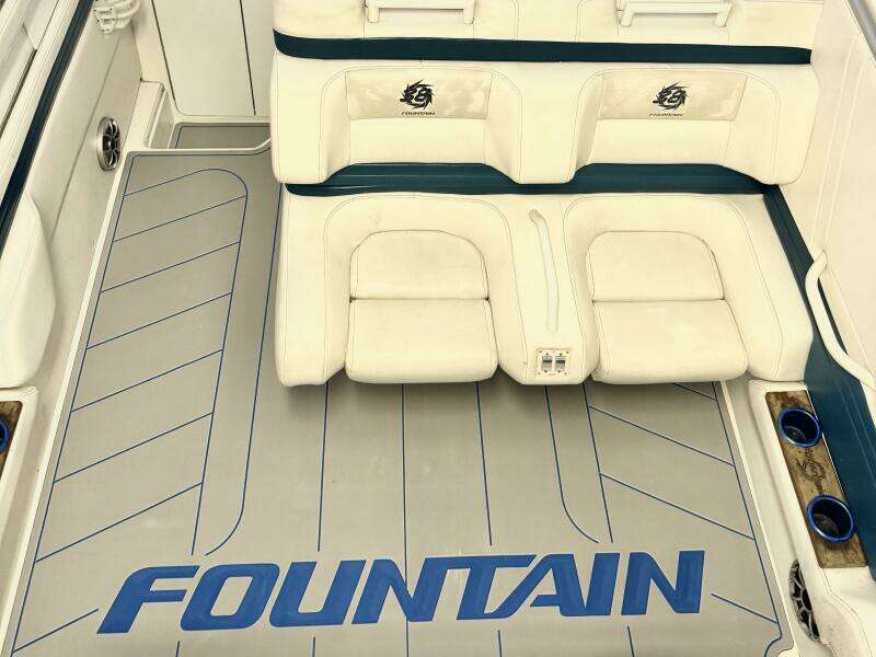 38ft Fountain Yacht For Sale