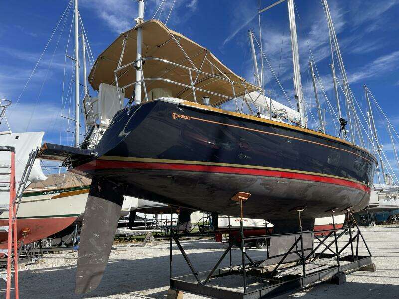 SAPPHIRE 43ft Tartan Yacht For Sale