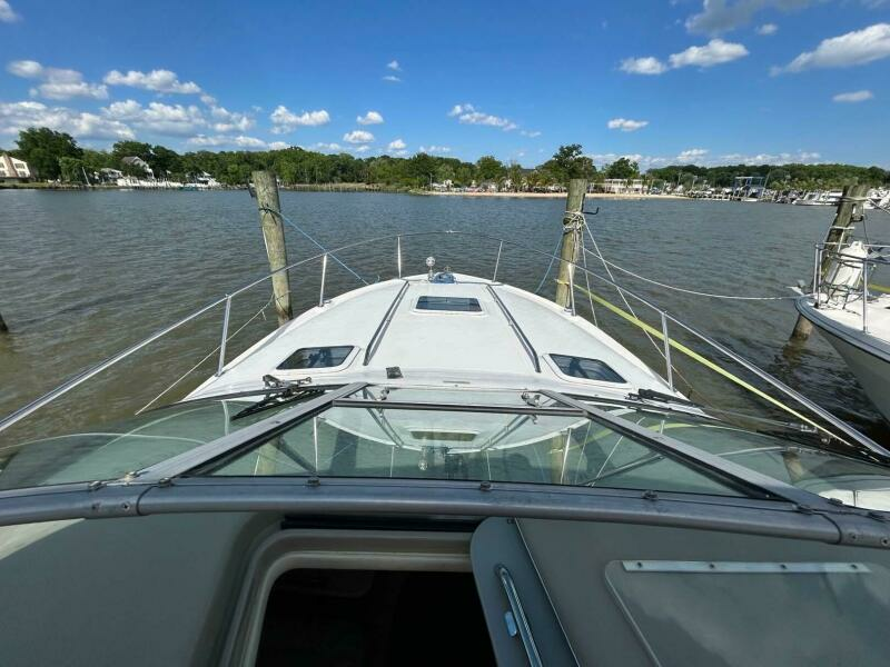 NO MORE WHAT IFS 29ft Sea Ray Yacht For Sale