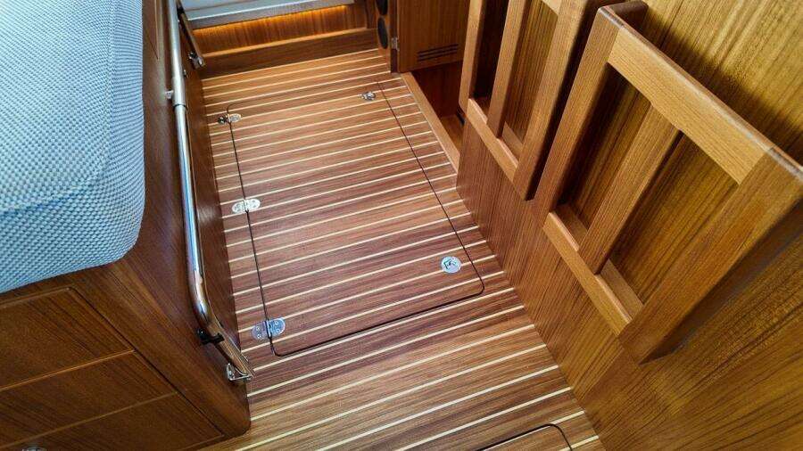 1 5M  1 8M Targa 41 41ft Targa Yacht For Sale