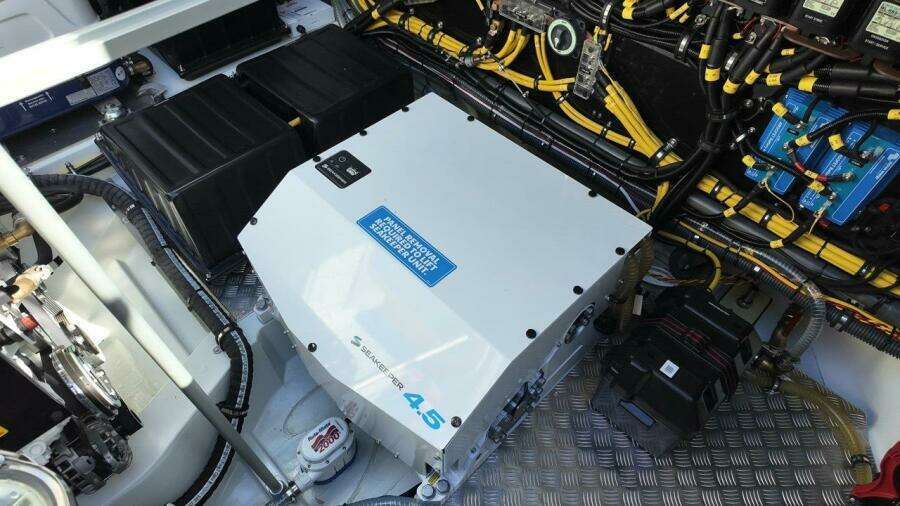 1 5M  1 8M Targa 41 41ft Targa Yacht For Sale