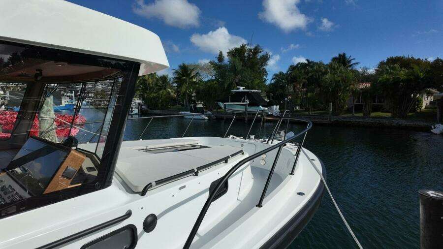 1 5M  1 8M Targa 41 41ft Targa Yacht For Sale