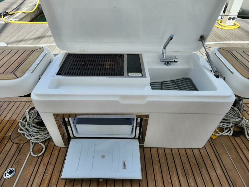 Chill Time 54ft Hanse Yacht For Sale