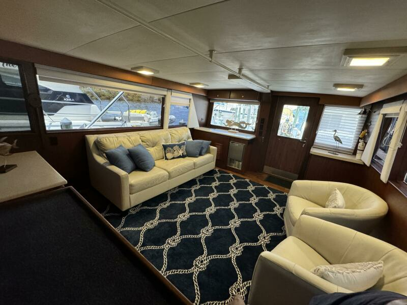 53ft Hatteras Yacht For Sale
