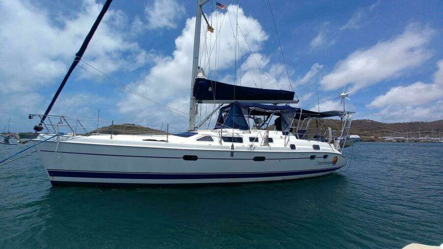 Martinique 45ft Hunter Yacht For Sale