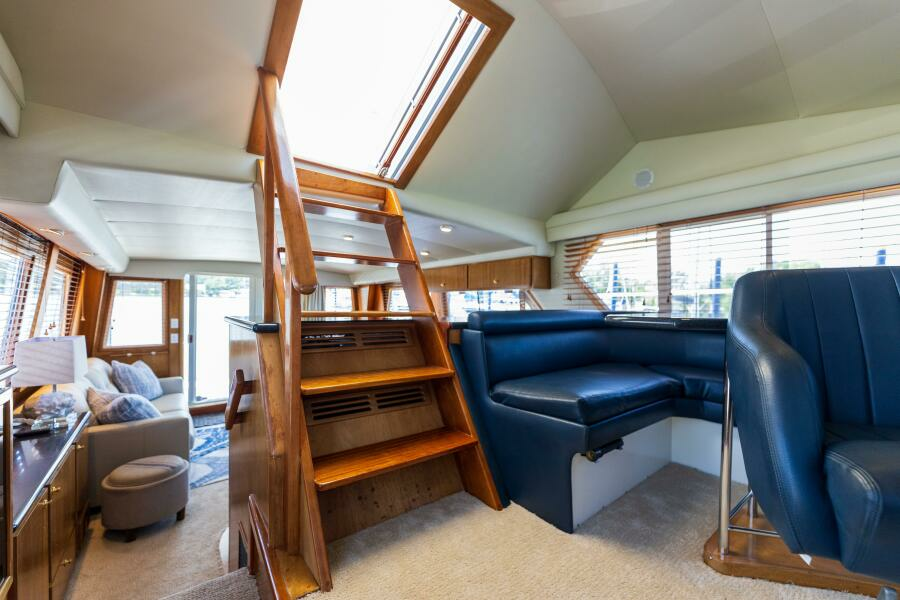 1999 Navigator 53 Motor Yacht Here and Now