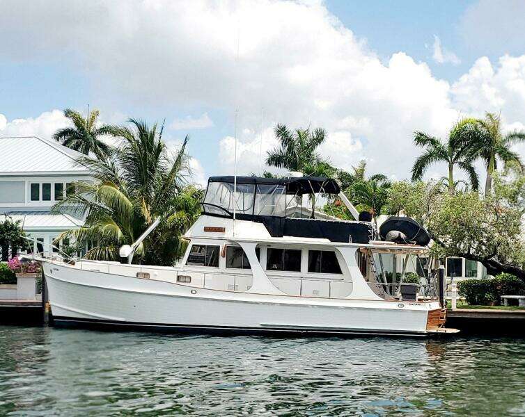 Safari 46ft Grand Banks Yacht For Sale