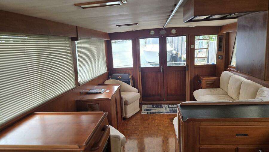 Safari 46ft Grand Banks Yacht For Sale
