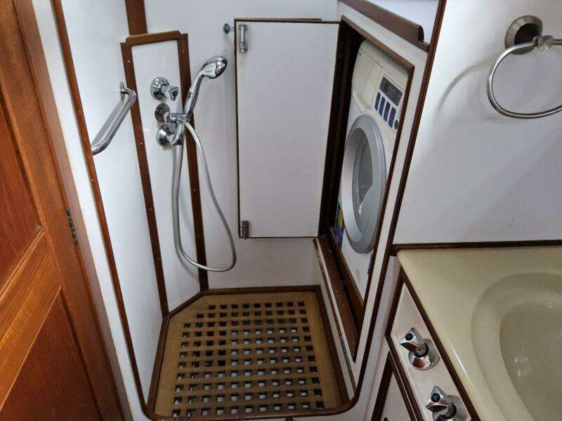 Safari 46ft Grand Banks Yacht For Sale