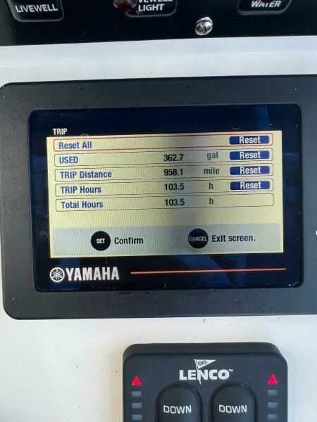 25ft Contender Yacht For Sale