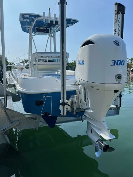 25ft Contender Yacht For Sale