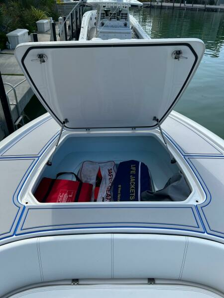 25ft Contender Yacht For Sale