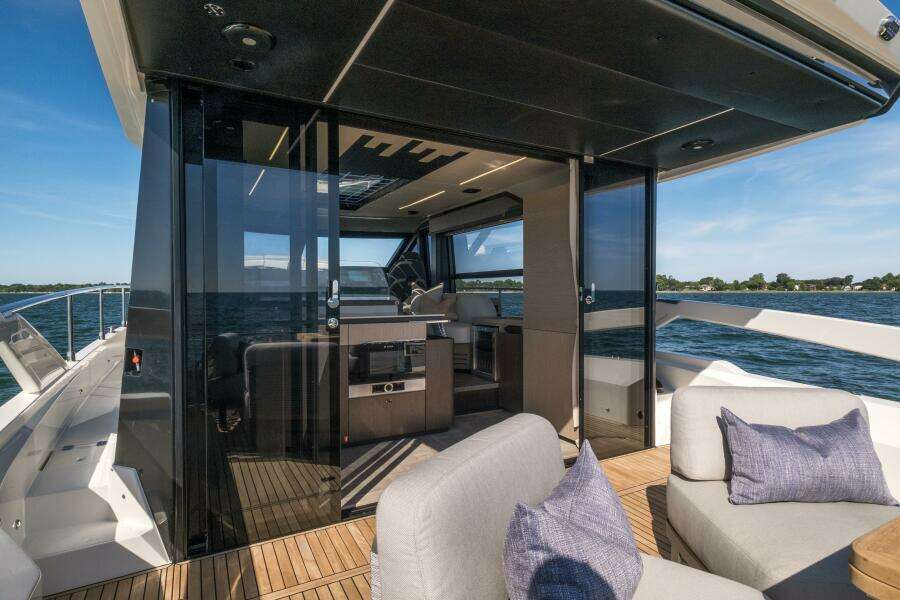 48ft Absolute Yacht For Sale