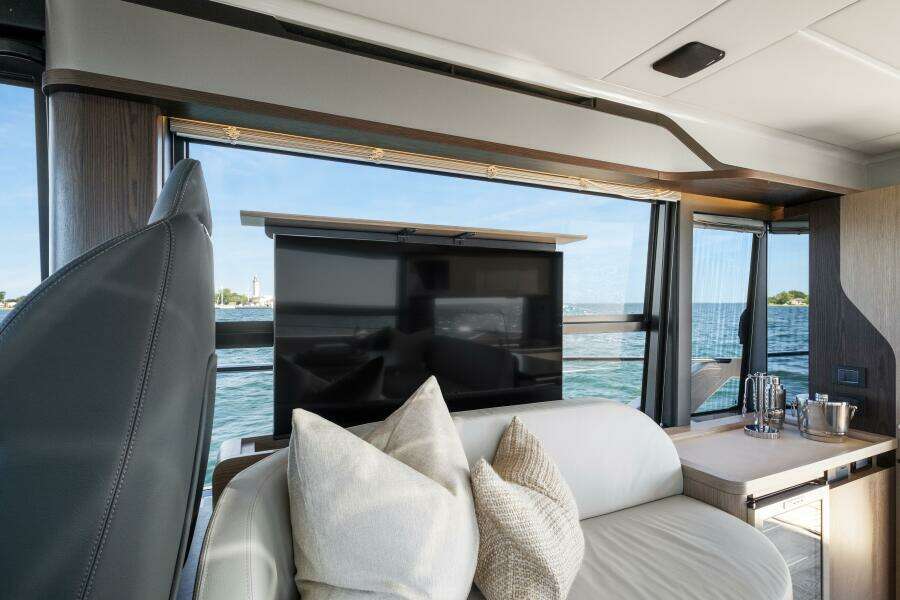48ft Absolute Yacht For Sale