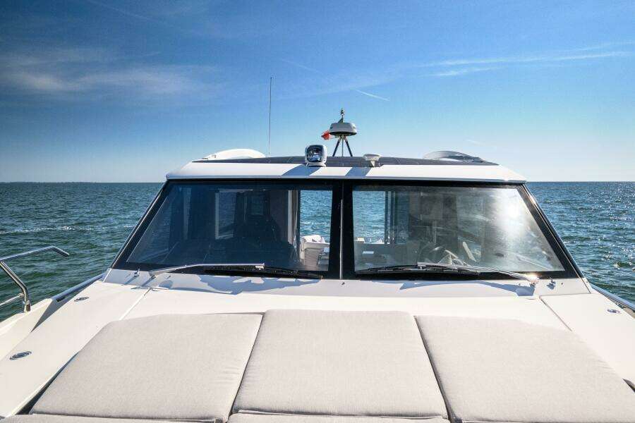 48ft Absolute Yacht For Sale