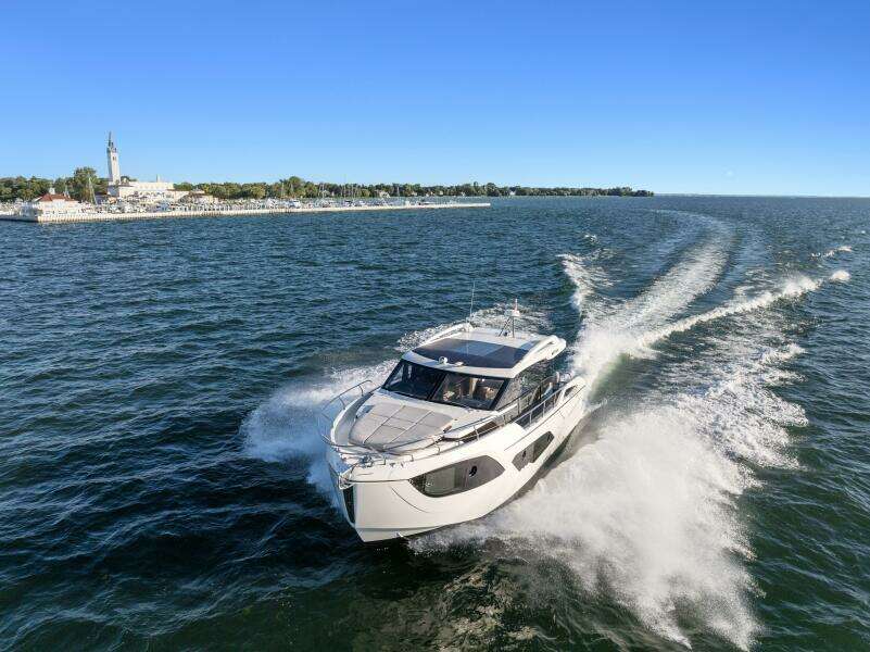 48ft Absolute Yacht For Sale