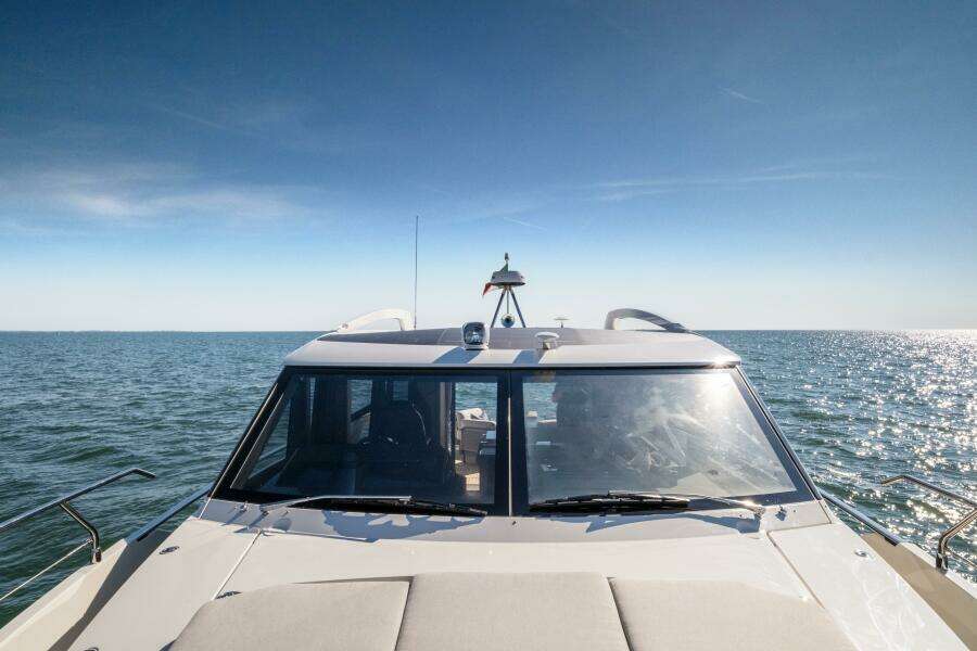 48ft Absolute Yacht For Sale