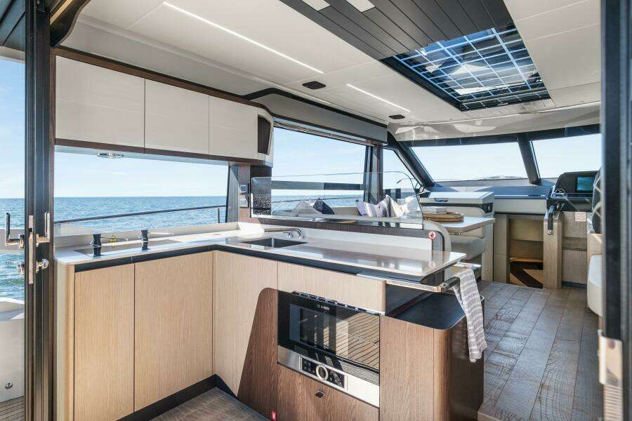 48ft Absolute Yacht For Sale