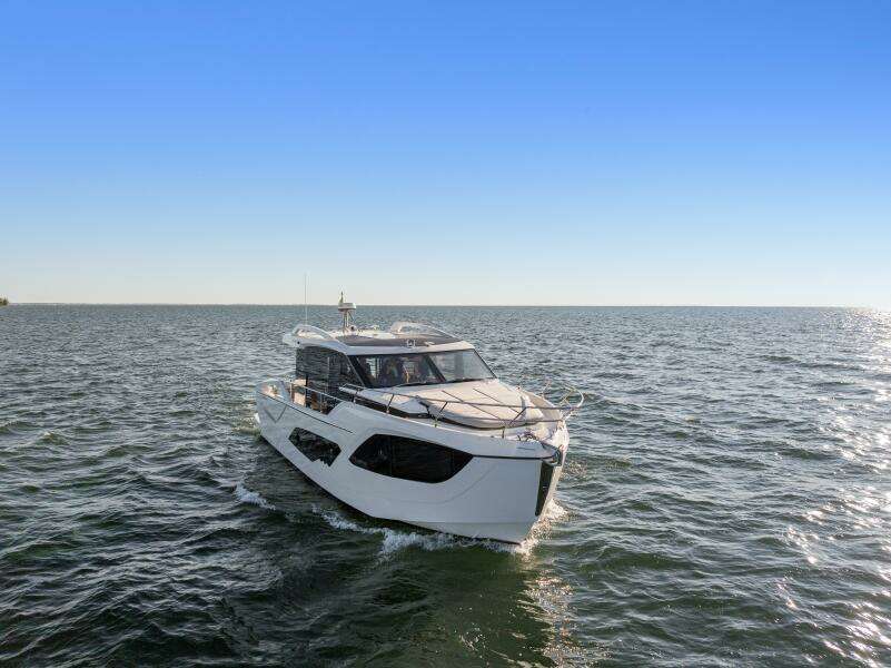 48ft Absolute Yacht For Sale