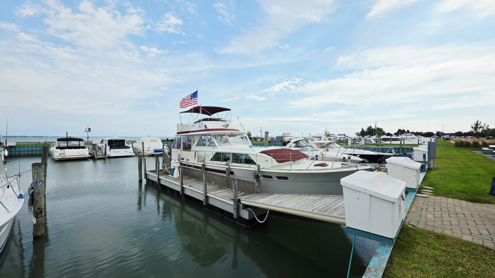1971 Chris-Craft 47 Commander