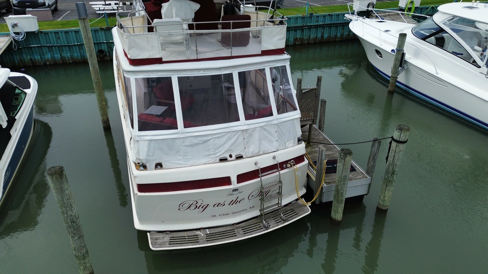 1971 Chris-Craft 47 Commander