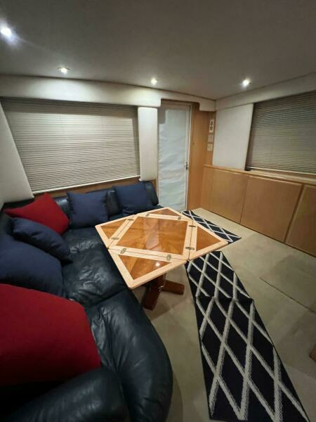 43ft Hatteras Yacht For Sale