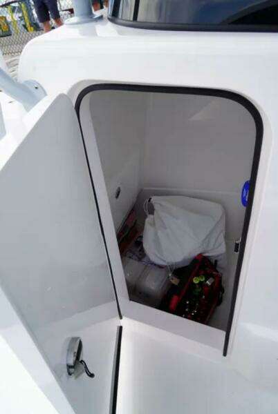 28ft Valhalla Boatworks Yacht For Sale