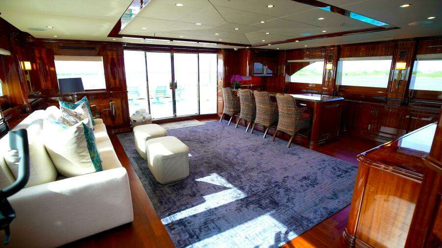 HOMECOMING 136ft Horizon Yacht For Sale