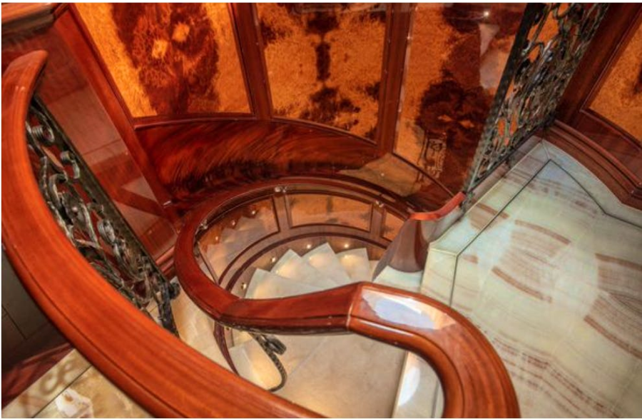 HOMECOMING 136ft Horizon Yacht For Sale