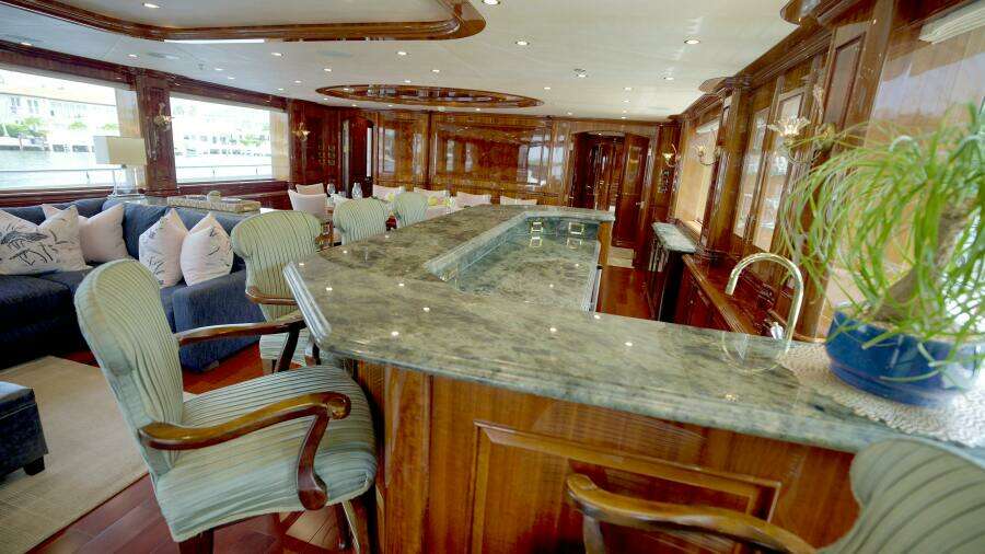 HOMECOMING 136ft Horizon Yacht For Sale